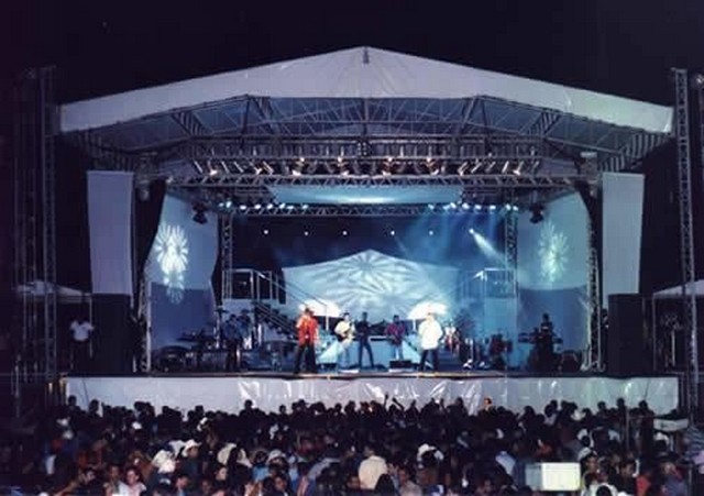 Locação de palco preço